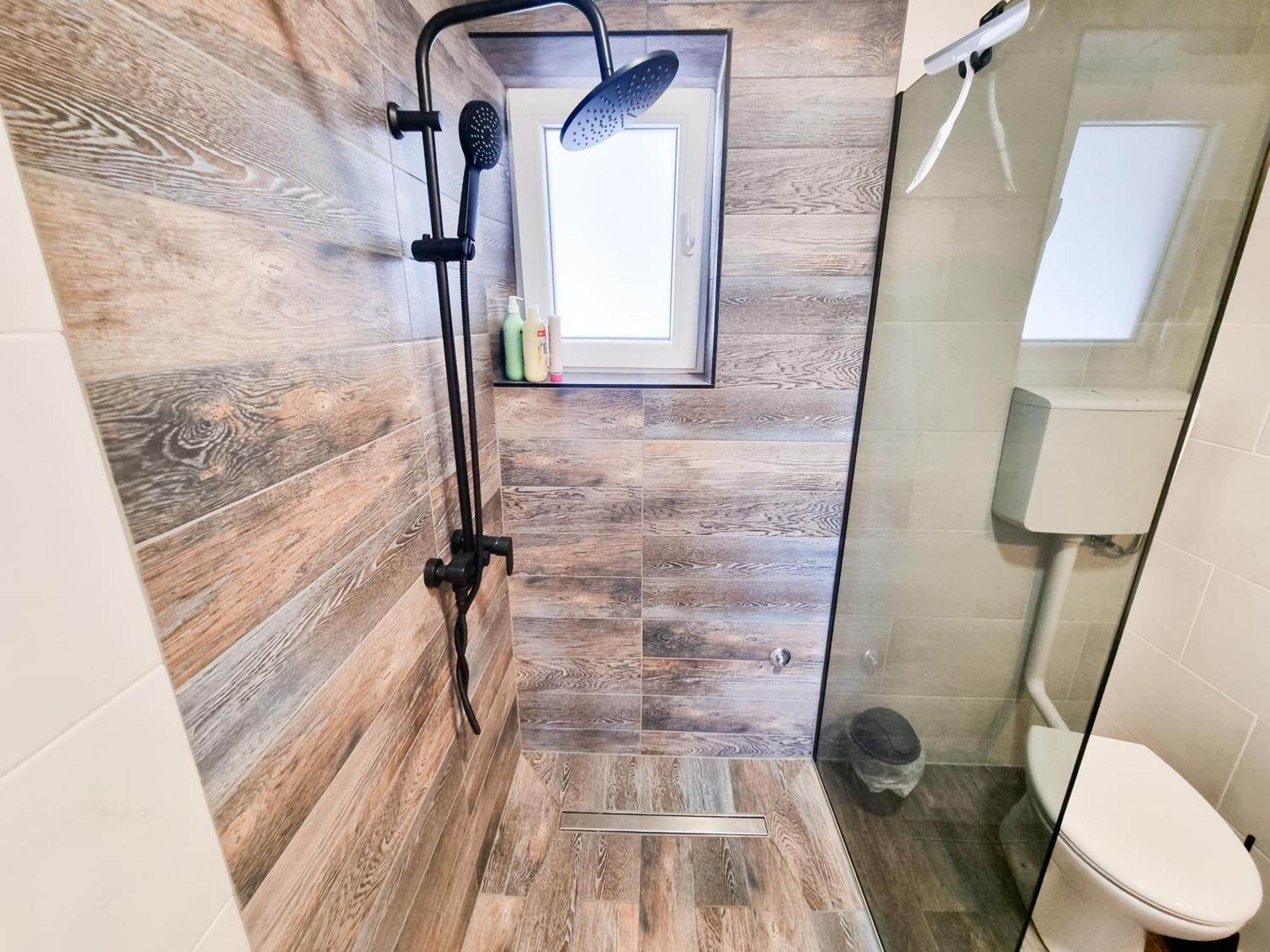 Apartmani 1 Pinezici Екстериор снимка